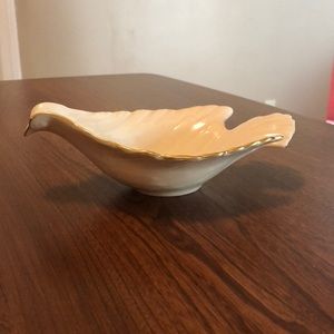 Lenox dove dish
